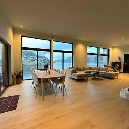 펜션 Olden House 65 스트륀