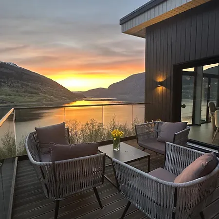 Olden House 65 Feriehus Stryn